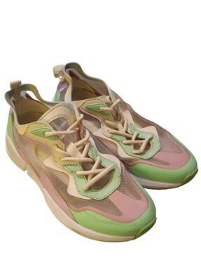 Fabletics Larchmont Transparent Performance Shoe Sneakers "Misty Lilac"